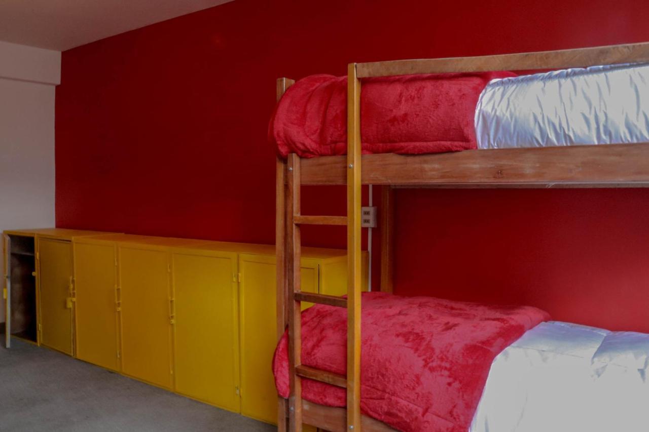 Lobo Hostel ลาปาซ ภายนอก รูปภาพ