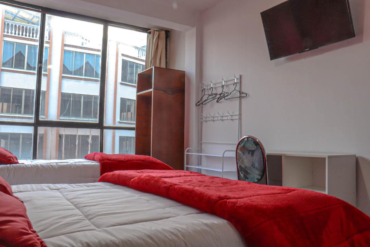 Lobo Hostel ลาปาซ ภายนอก รูปภาพ