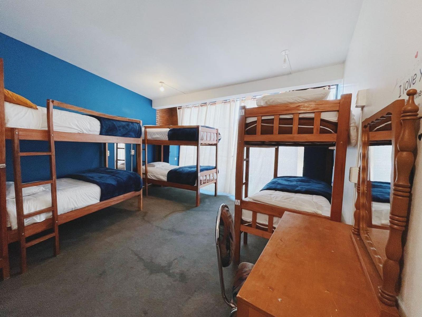 Lobo Hostel ลาปาซ ภายนอก รูปภาพ