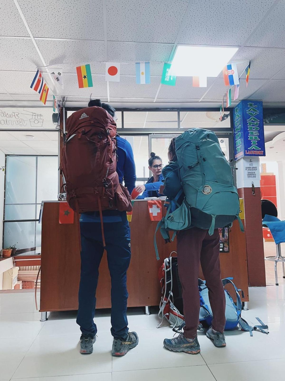 Lobo Hostel ลาปาซ ภายนอก รูปภาพ