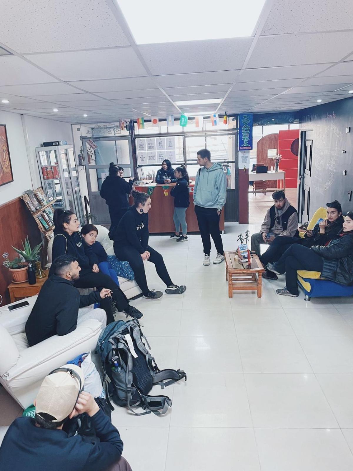 Lobo Hostel ลาปาซ ภายนอก รูปภาพ