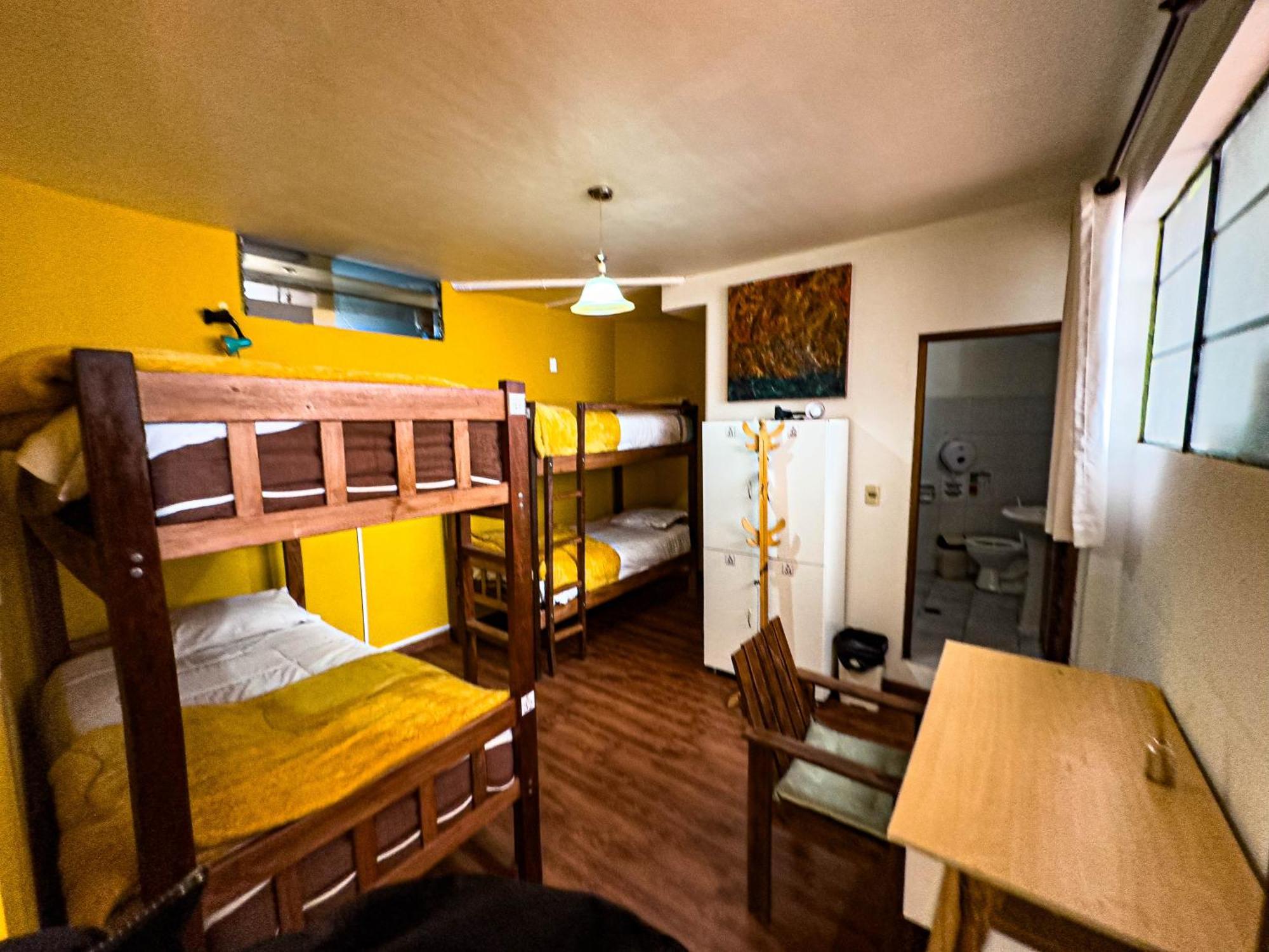 Lobo Hostel ลาปาซ ภายนอก รูปภาพ