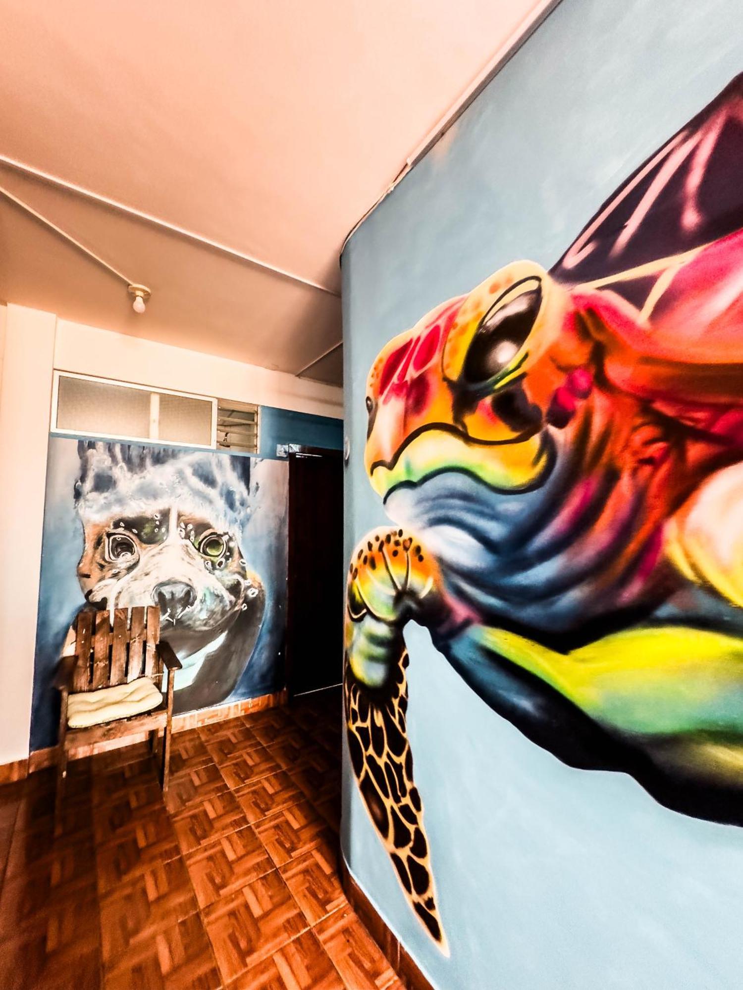 Lobo Hostel ลาปาซ ภายนอก รูปภาพ