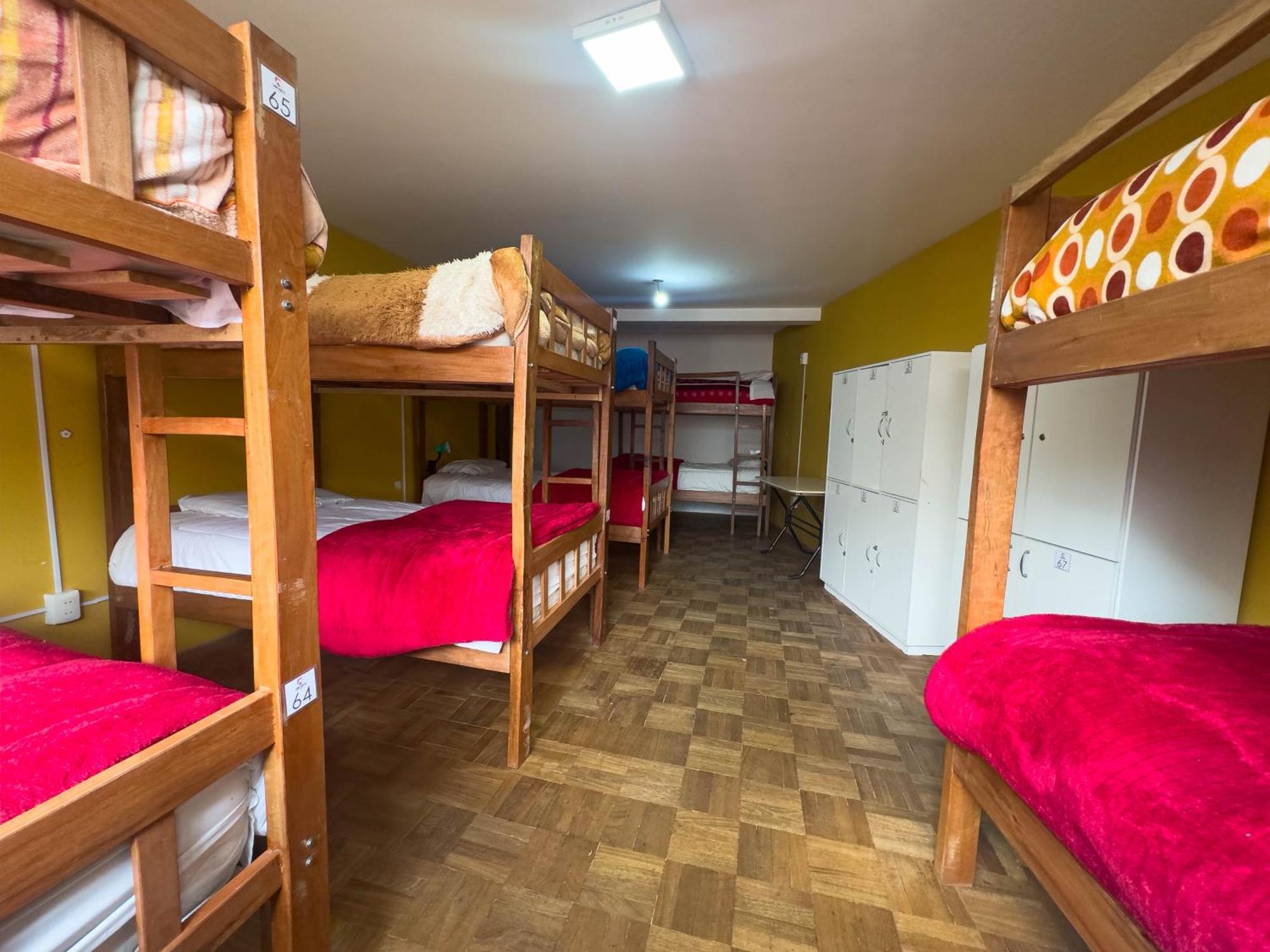 Lobo Hostel ลาปาซ ภายนอก รูปภาพ