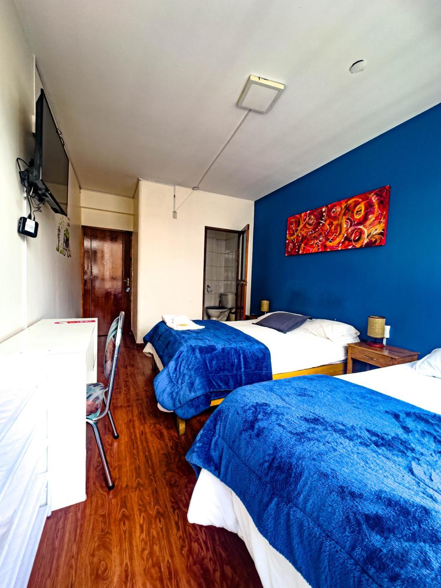 Lobo Hostel ลาปาซ ภายนอก รูปภาพ